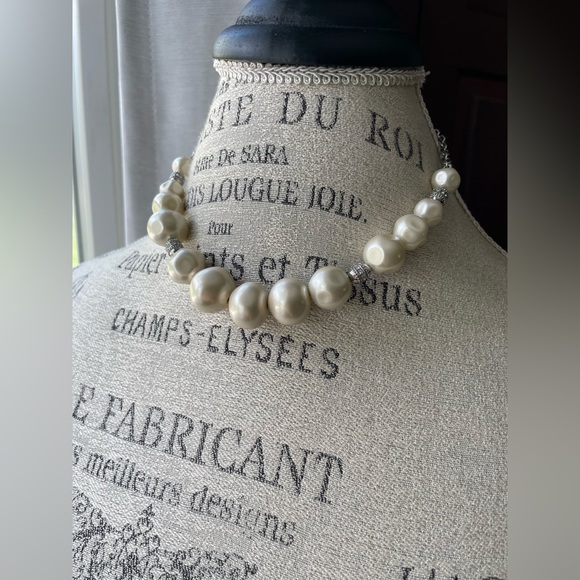 NWT Lia Sophia 17”-22” Pearl Necklace - Picture 10 of 16